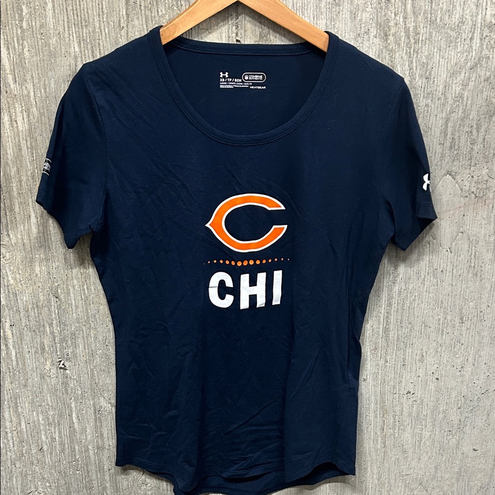 Under Armour Women's Navy CHI Logo Tee‎